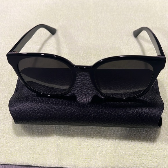 GUCCI GG1122SA SUNGLASSES ๐ - Picture 2 of 12